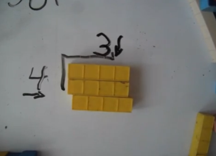 Crewton Ramone's Blog of Math: Long Division With Base Ten Blocks