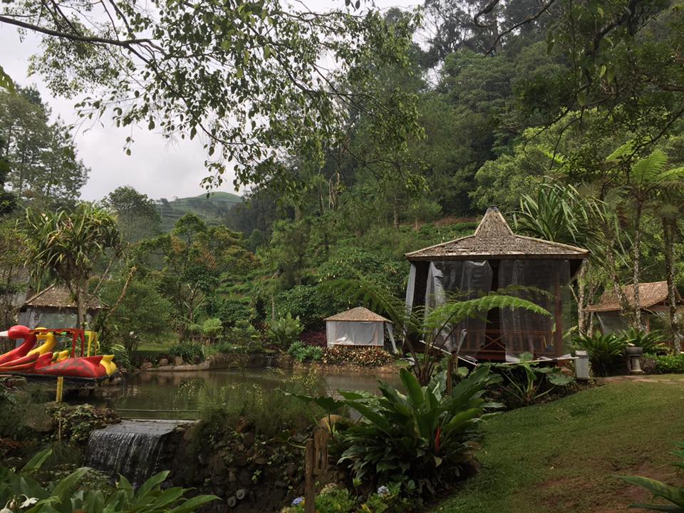 Hotel Resto Tempat Wisata Melrimba Garden Resto Puncak