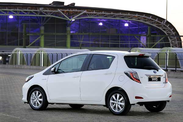 Gero Car News: Toyota Yaris Hybrid available in South Africa