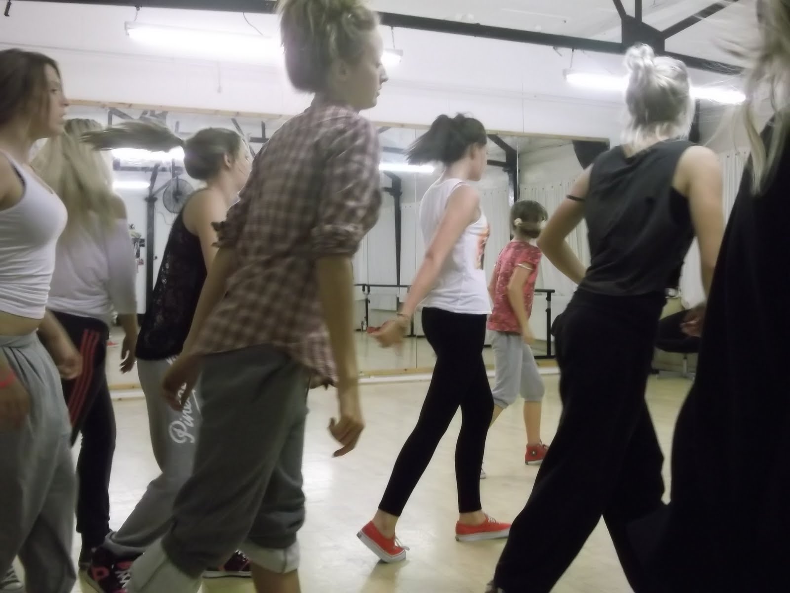 Sheffield Children's University Hype Dance Company Gear Up for Fright Night!