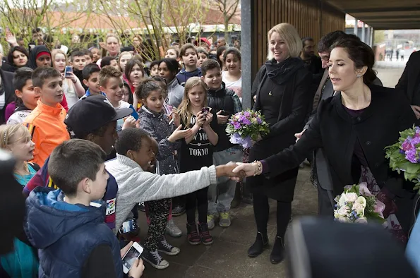 Crown Princess Mary of Denmark visited Slenderbro school in Copenhagen