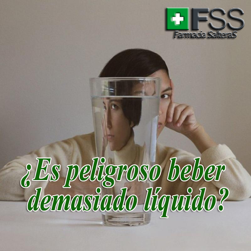 ¿Es peligroso beber demasiado líquido"