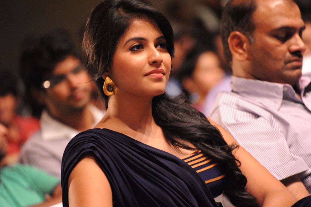 Tamil Actress Latest Anjali Stills At Balupu Audio Launch ~ New Stills Photos Gallery