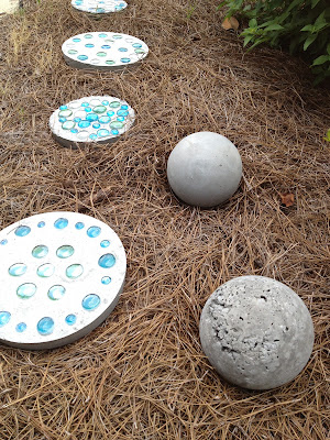 cheriesparetime: Cement Globes & Stepping Stones