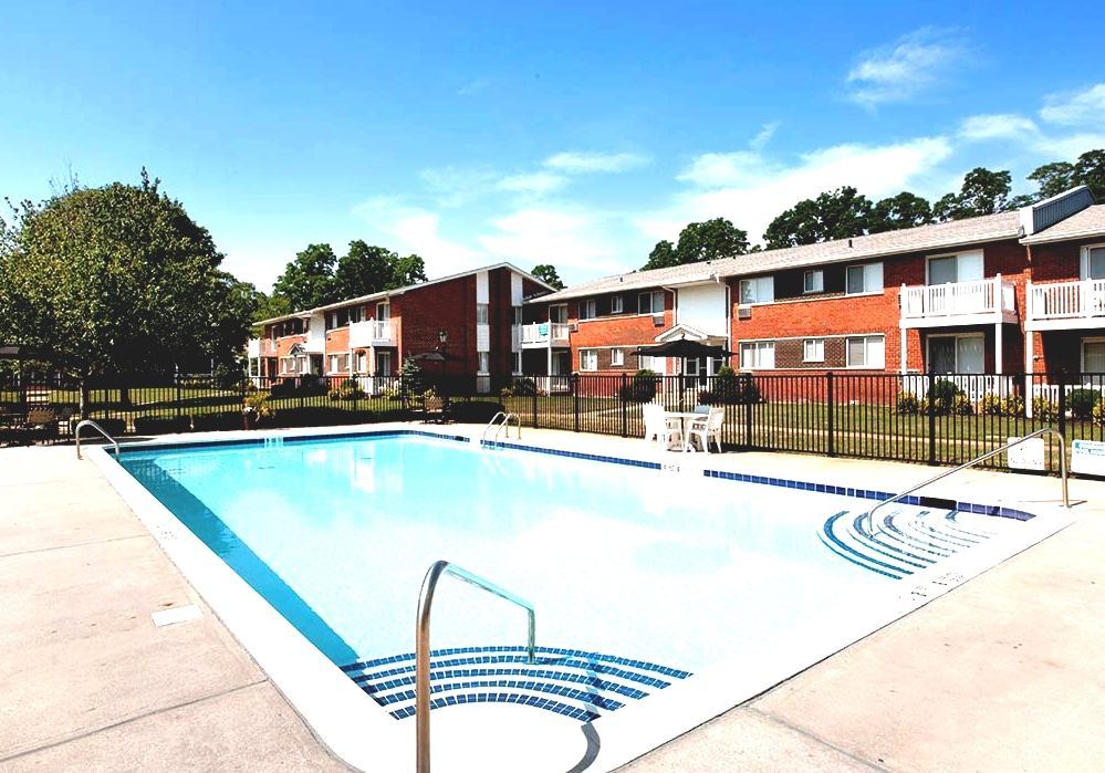 Lake Grove, New York Lake Grove School