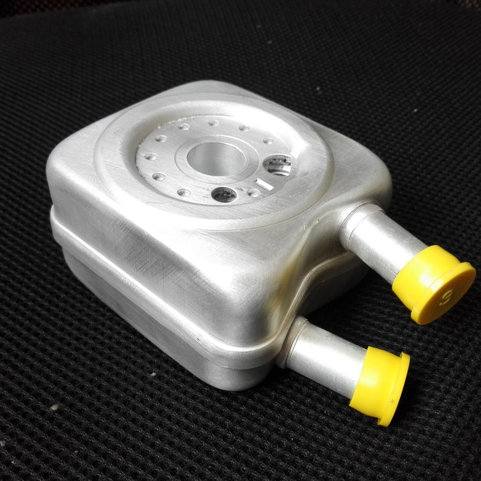 Typuautopart New Engine Oil Cooler for Audi A4 A6 VW Jetta Golf