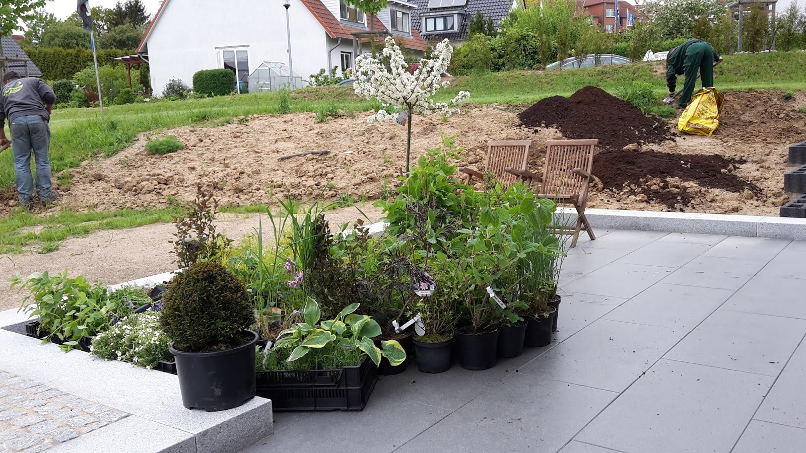 Unser Abenteuer Hausbau 2013/2014 Garten, Hang und