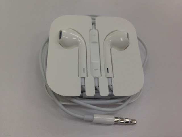 iPhone earpods