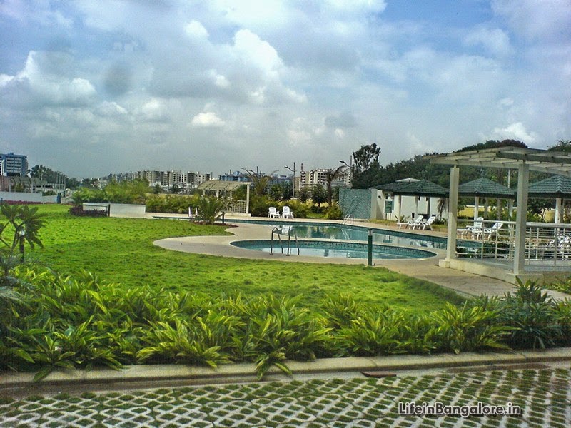 LifeinBLR Life in Bangalore Mantri Flora Apartments Sarjapur ORR Junction Amblipura Album