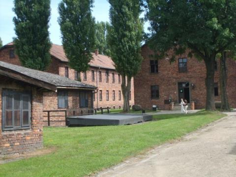 Άουσβιτς Auschwitz Освенцим 奥斯威辛