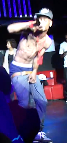 Celeb Saggers: Legacy & BenJ Sagging in Paris