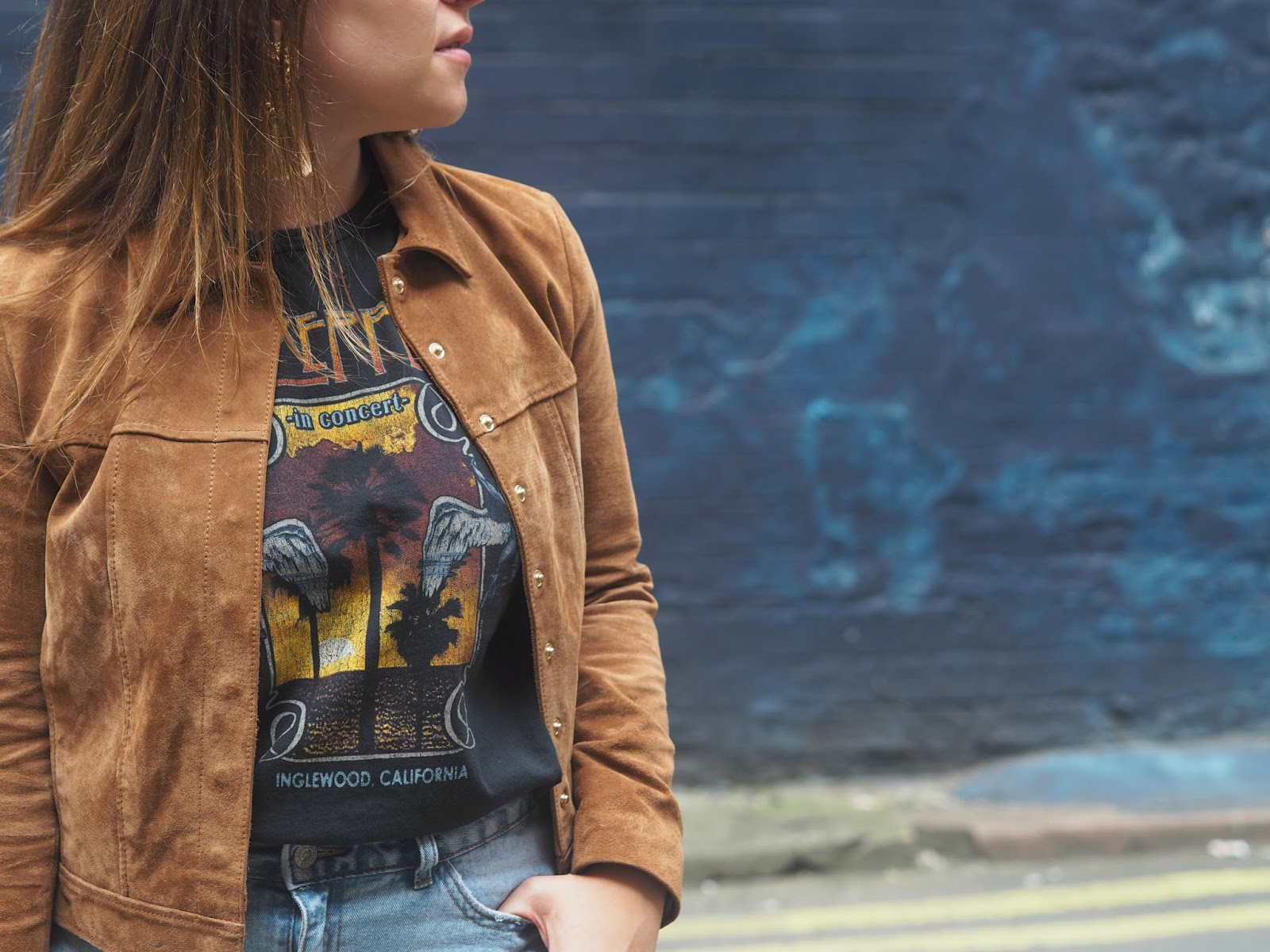 fashion-blogger-band-tee-outfit