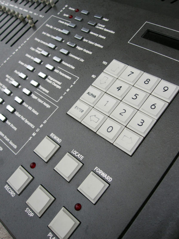 MATRIXSYNTH LINN 9000 vintage MIDI digital drum machine sequencer