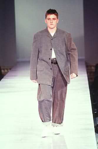 コレクション：1997 A/W COMME des GARCONS HOMME PLUS｜コムデギャルソン店舗マップ