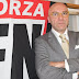 «Mussolini è il migliore di sempre e Padre Pio lo adorava. I gay sono scimpanzé». Parola del candidato sindaco di Forza Nuova a Prato