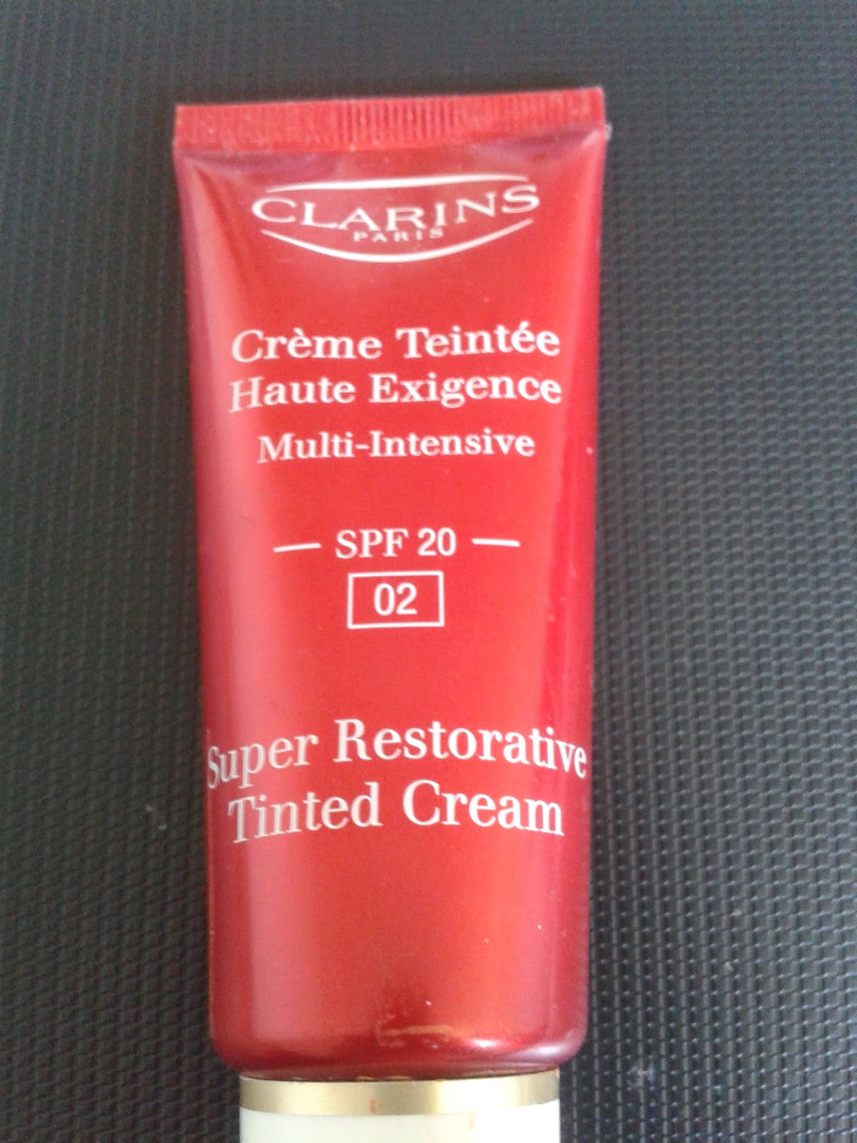 clarins tinted cream