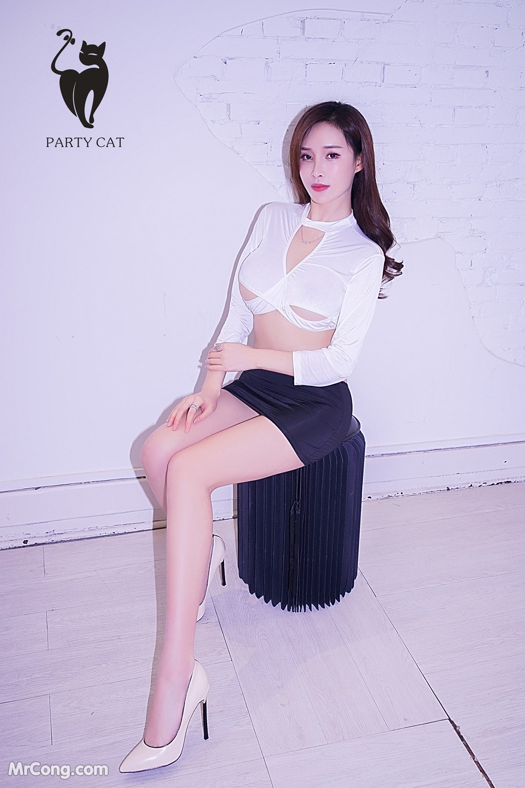 PartyCat Vol.065: Model 土肥 圆 矮 挫 穷 (Tu Fei Yuan Ai Cuo Qiong) (50 photos) photo 3-1