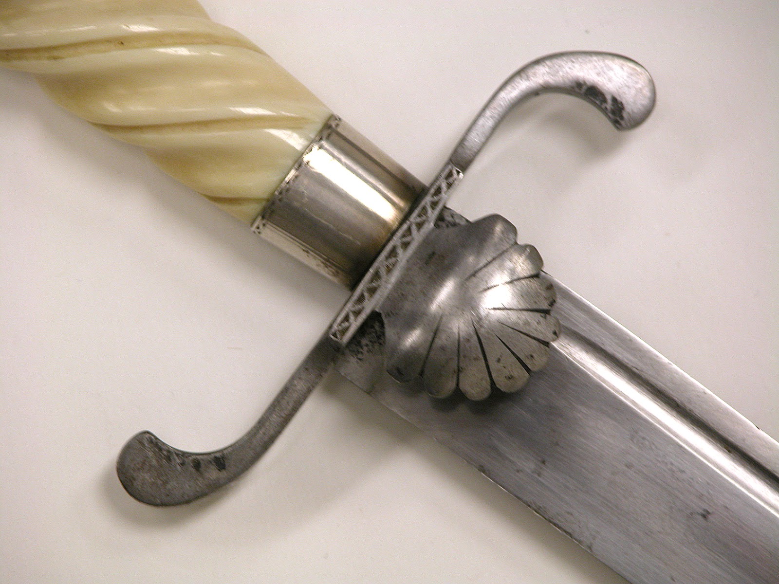 Contemporary Makers: Sword and Sheath by William White