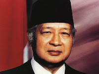 Biografi Presiden RI Ke-2. Soeharto "Bapak Pembangunan"