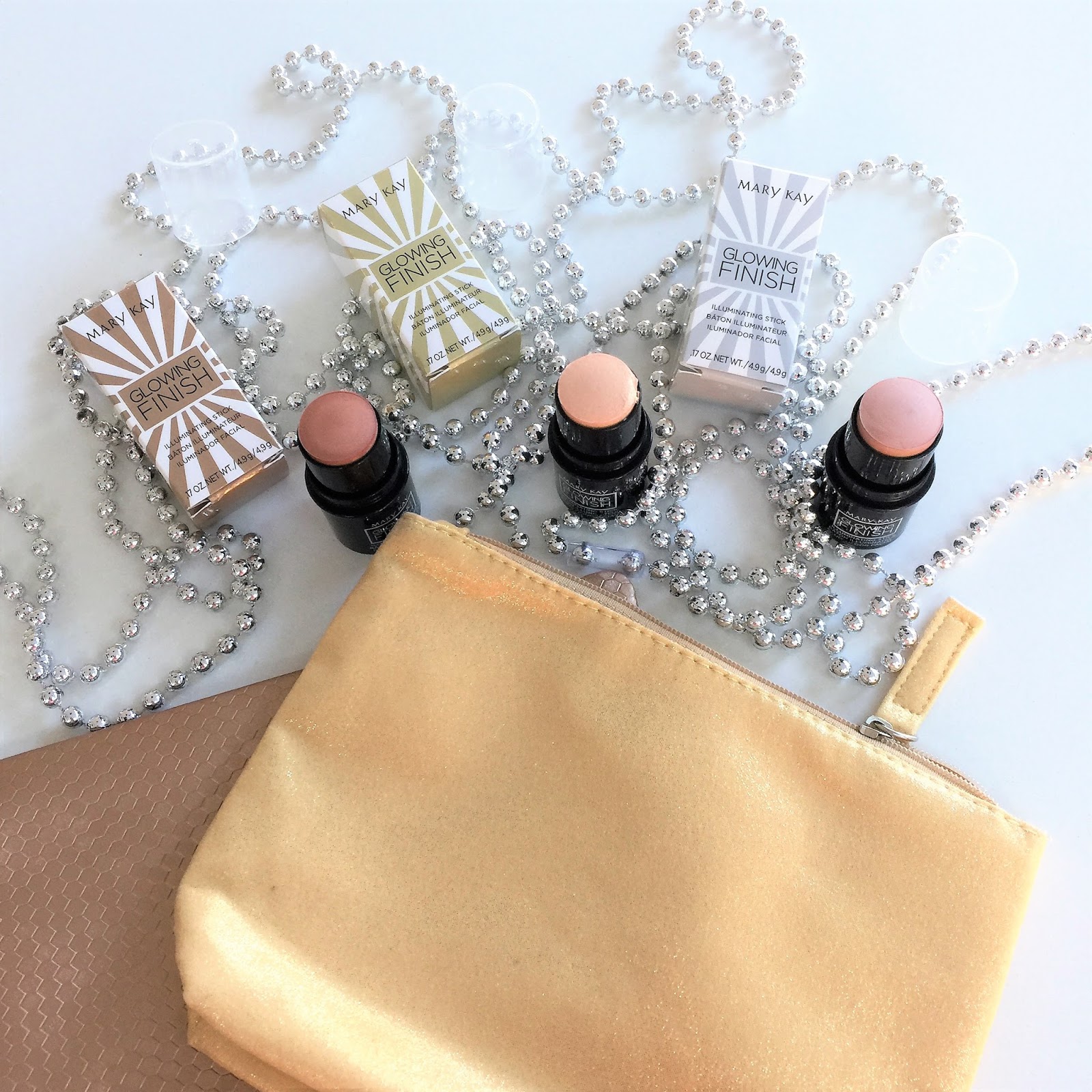 PRODUCT REVIEW MARY KAY GLOWING FINISH ILLUMINATING STICKS The
