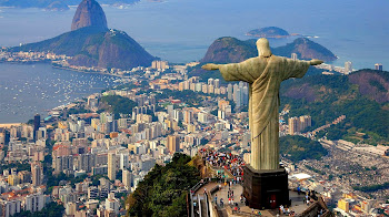 Sobrevuela el Cristo Redentor en Rio de Janeiro Brasil
