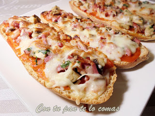 PANINIS-CON-CHAMPIÑONES-BACON-Y-QUESO