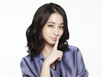 Lee Min Jung Pertimbangkan Main di 'Cunning Single Lady'