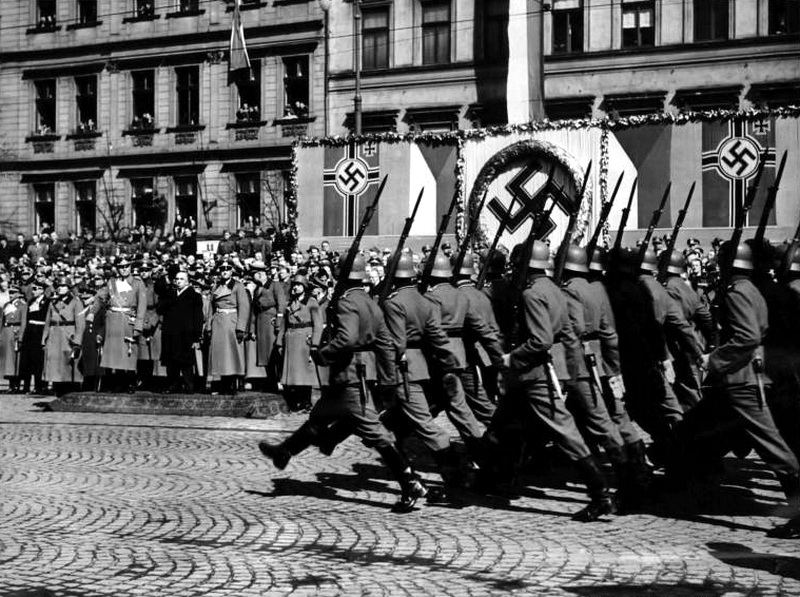 Halle Fur Genscher Mdr Aktuell Verschweigt Am 22 2 2017
