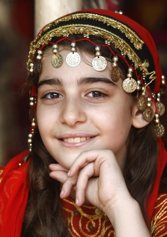Kashmiri Traditional Dresses For Girls