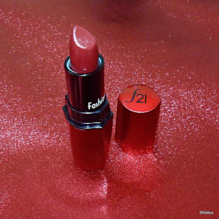 Fashion 21 Red Romance Lipstick in Prom Date