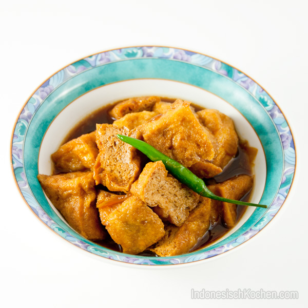 Tofu mit kecap manis indonesischkochen