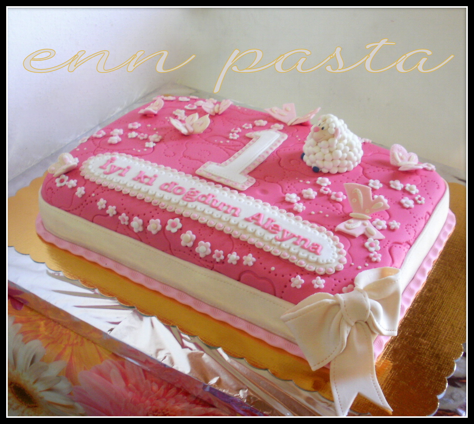 Enn Pasta Kız Bebek Pastası