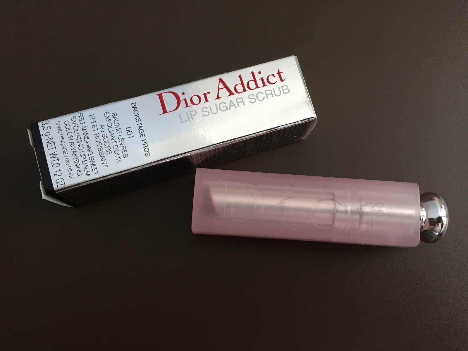 The Beauty Couloir RECENZIA Dior Addict Lip Sugar Scrub