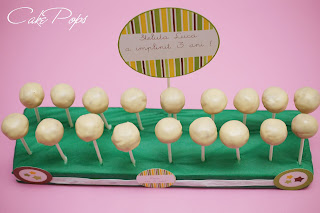 Cake pops (prajitura pe bat)