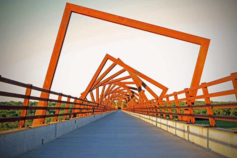 Cantilever Bridge Definition