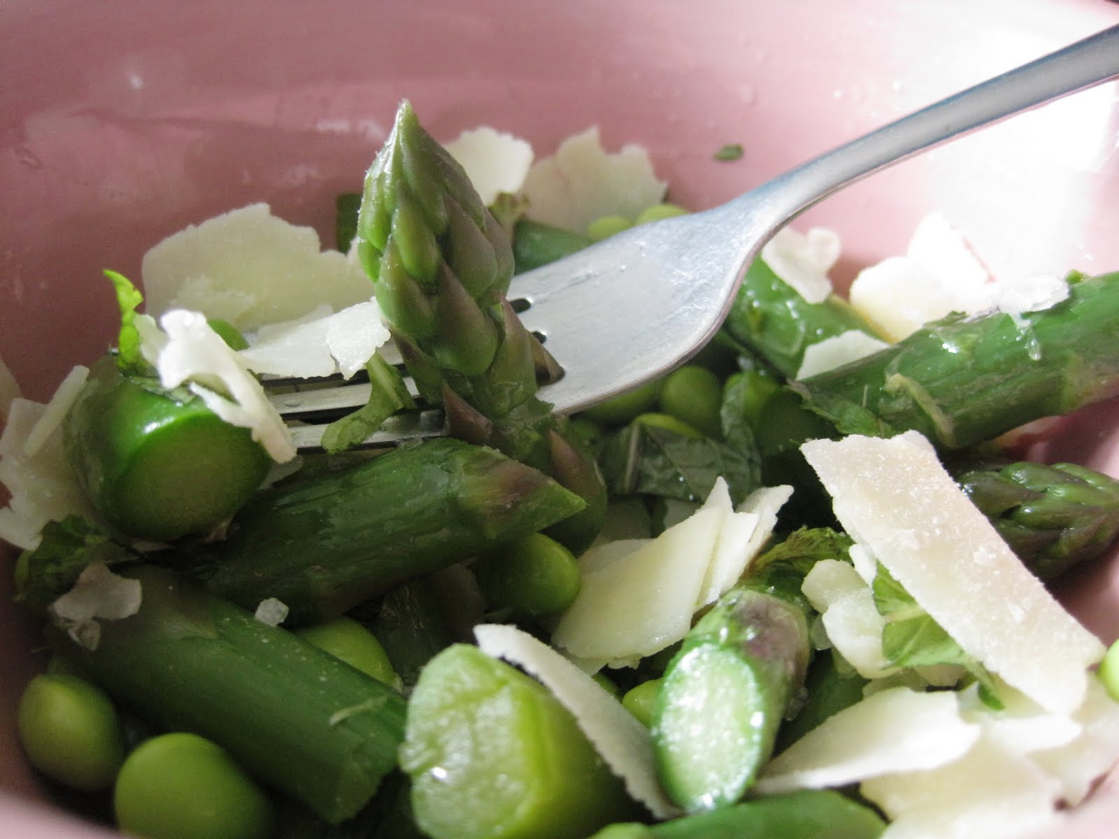 Vintage Pink Treasures Blog Edamame & Asparagus Salad