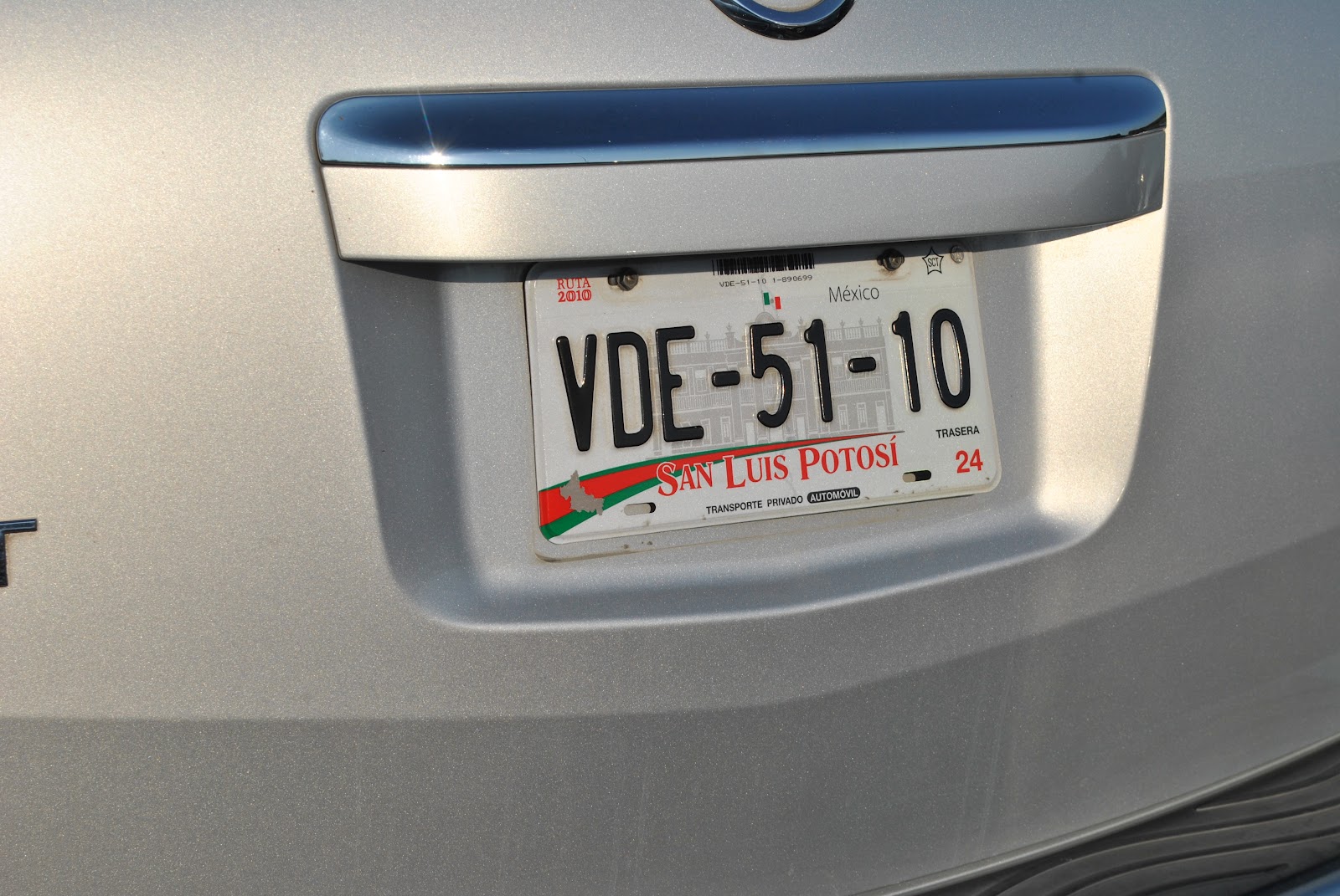 The T family travels Mexican License Plates