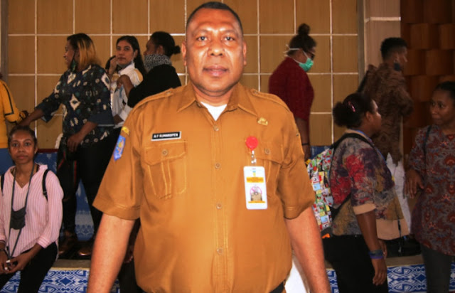 Aryoko Rumaropen Ungkap Pemprov Papua dan UI Dukung Pendidikan Dokter Spesialis Aryoko Rumaropen Ungkap Pemprov Papua dan UI Dukung Pendidikan Dokter Spesialis