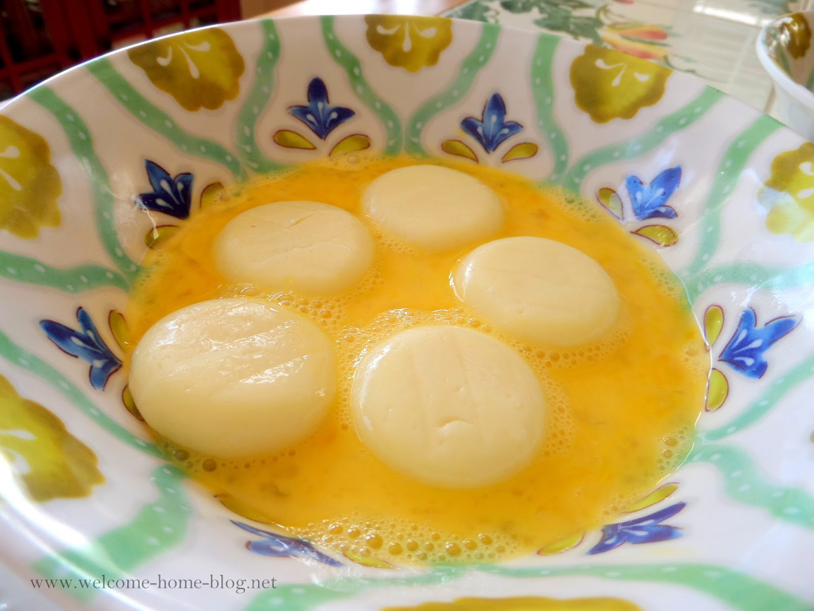 Home Blog Fried Cheese Rounds