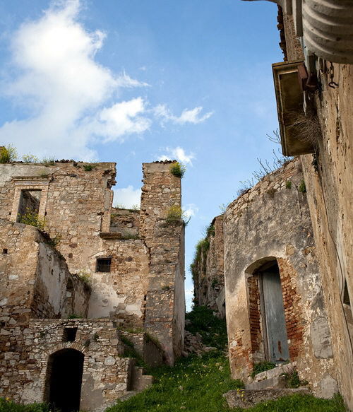 GRACO-ΜΙΑ ΕΛΛΗΝΙΣΤΙΚΗ ΠΟΛΗ ΦΑΝΤΑΣΜΑ ΣΤΗΝ Κ.ΙΤΑΛΙΑ!