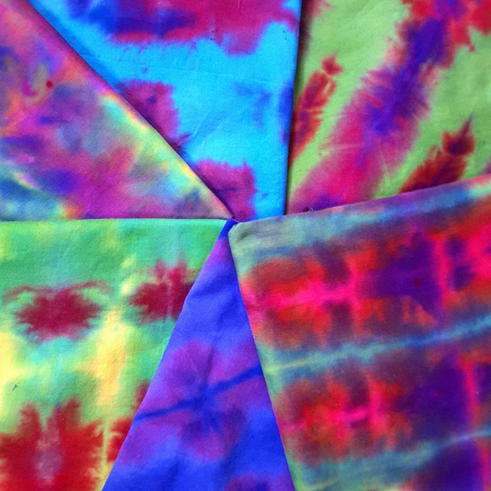 KUFER z artystycznym rękodziełem : Artystyczny quilt Sue Trevor