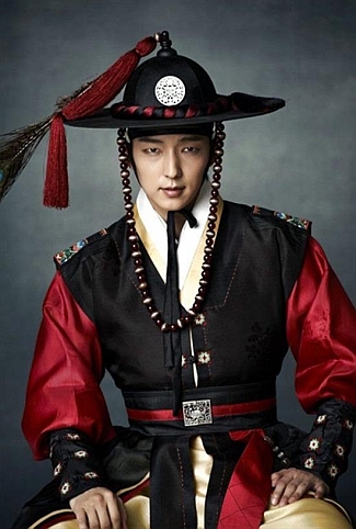 Lee Jun Ki as Eun Oh in Arang and the Magistrate via heyladyspring.com