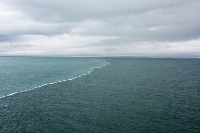 The Two Oceans That Don't Mix In Quran Two Oceans that meets but do not mix - Miracle of Quran - Islamic Paradise