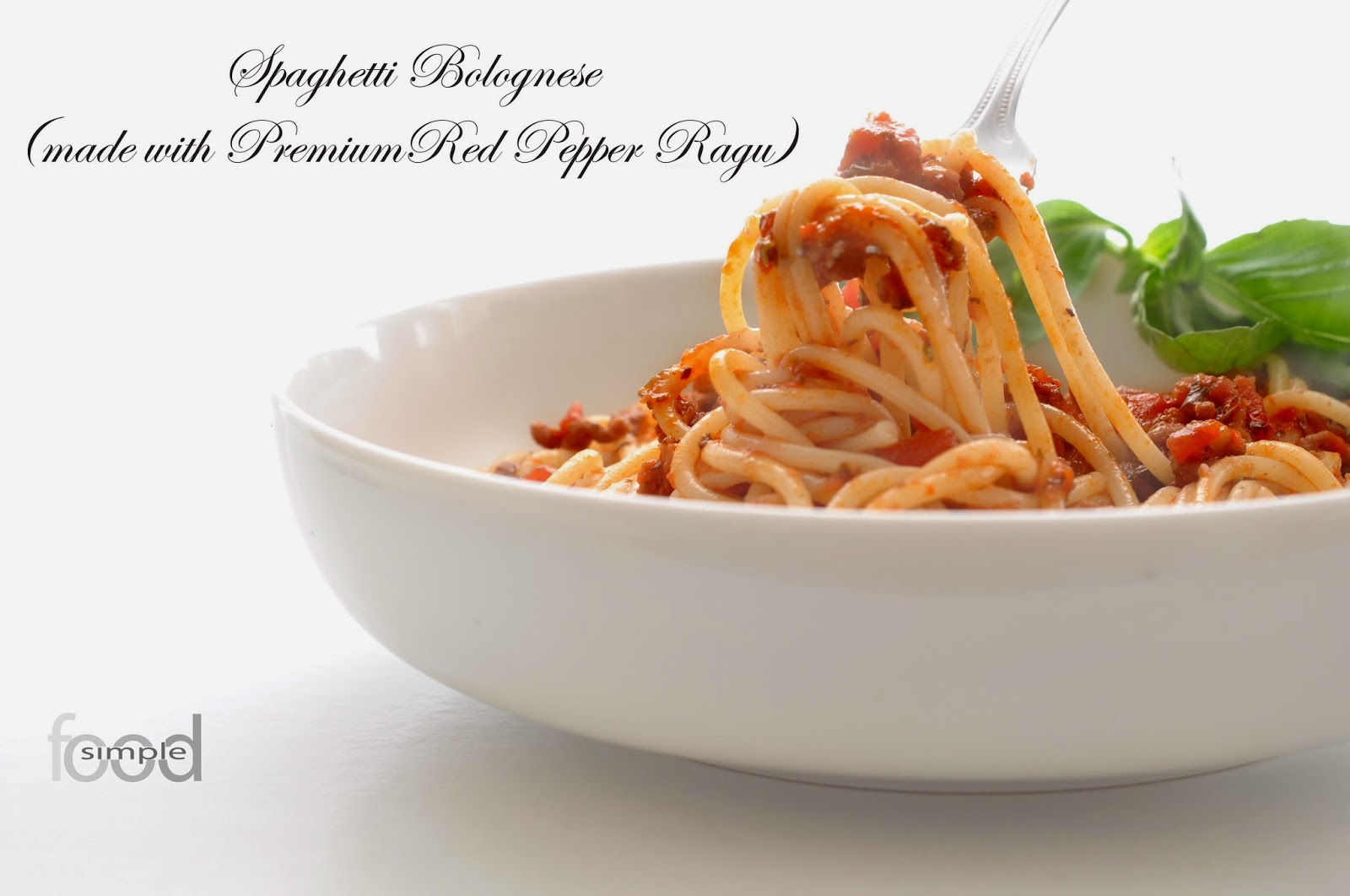 Simple Food Spaghetti Bolognese (made with premium red pepper ragu)