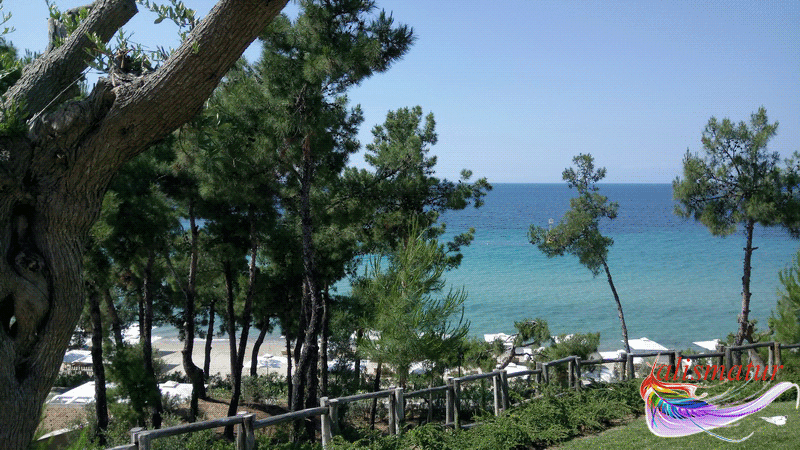 Пляж и море в Неа-потидея, Халкидики, Греция