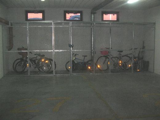 Box garażowy Warszawa zabudowa miejsca parkingowego postojowego w garażu podziemnym Siedlce 