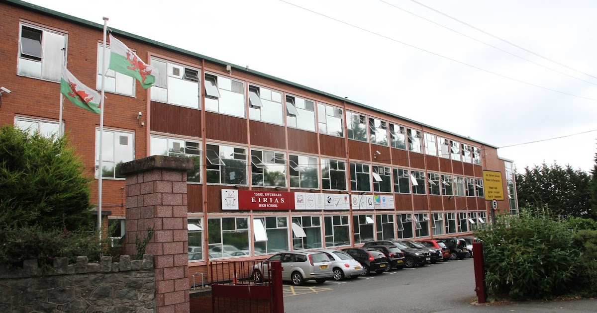 Colwyn Bay Life Colwyn Bay....Boy taken to hospital following attack at Eirias High School