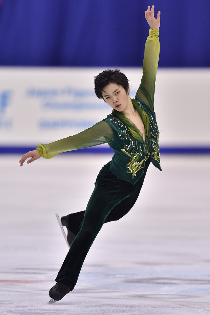ICE STYLE.....SKATE CANADA International 2017 COSTUMES REVIEW: MEN.