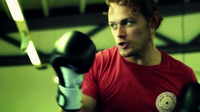 Llega a la cima con Sam Heughan y su Peak Challenge.