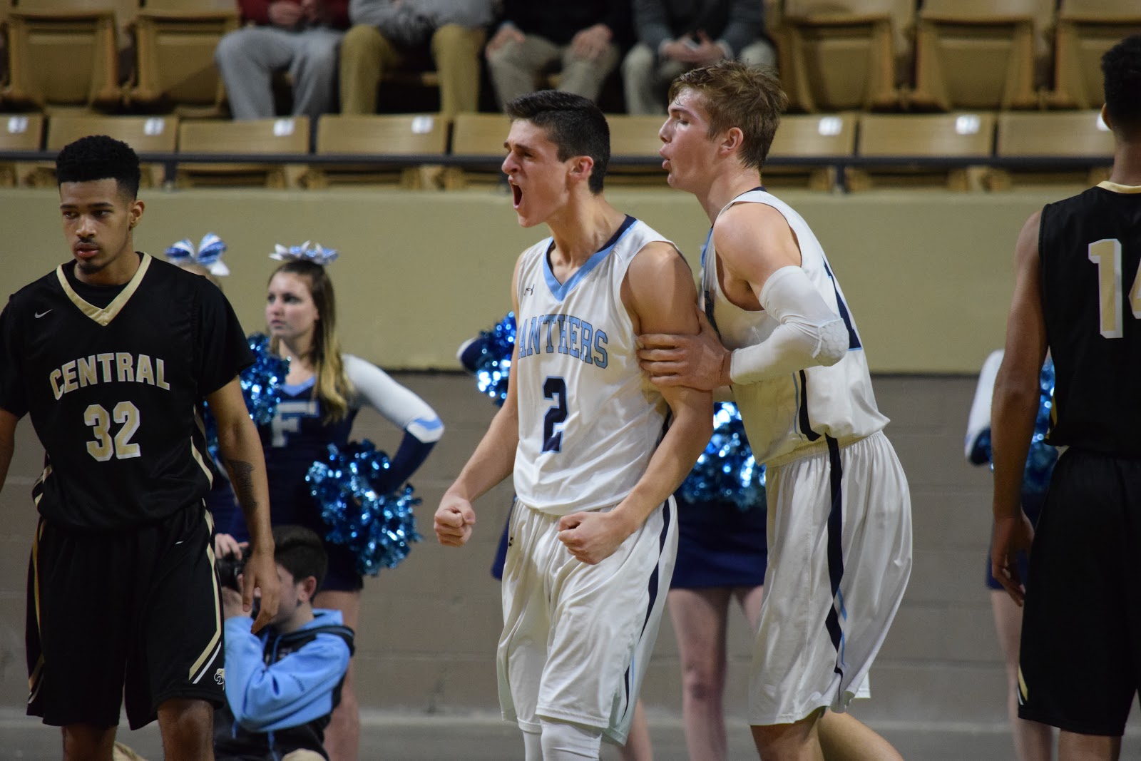 Suite Sports MIAA Basketball State Championship Scoreboard and Chat